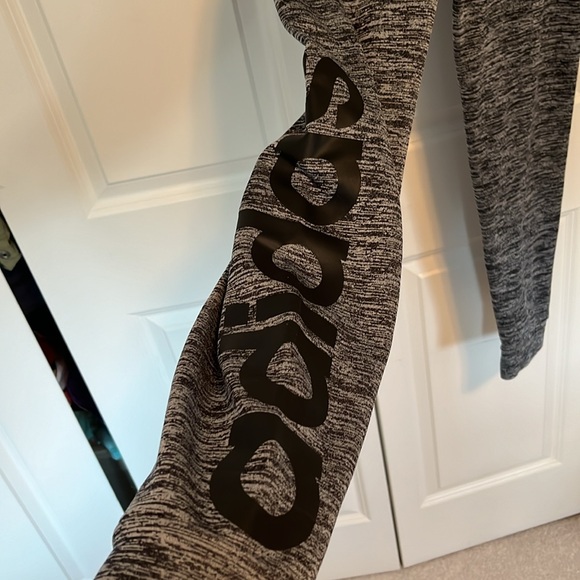 Boys Adidas Gray and Black Sweatpants Size Large - Picture 8 of 8